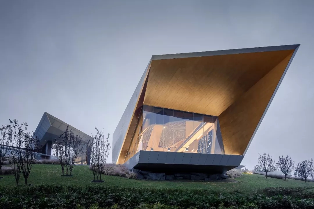 面向五彩池的窗口，，，，EVO视讯修建设计